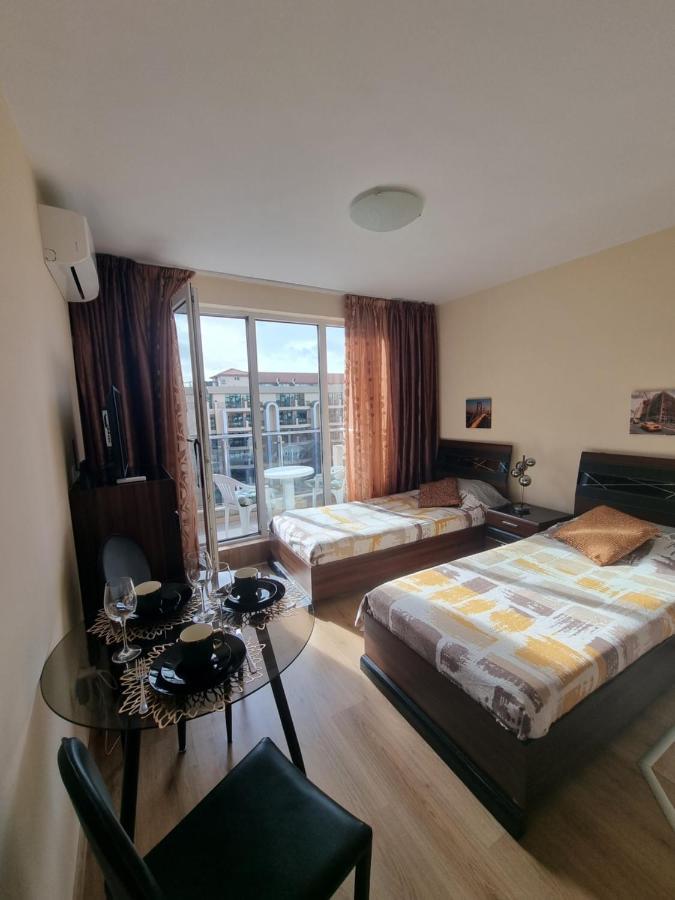Deluxe Admiral Plaza Daire Sunny Beach